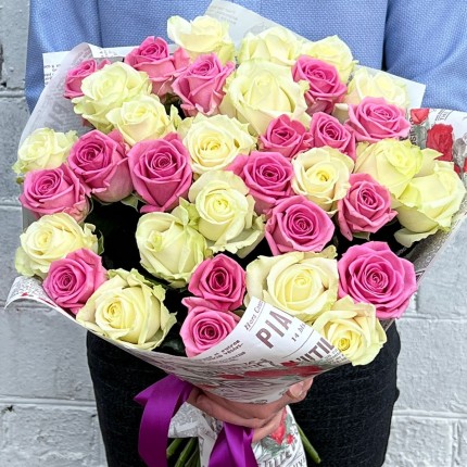 Букет "Розалита" из белых и розовых роз - заказать с доставкой в Ульяновске