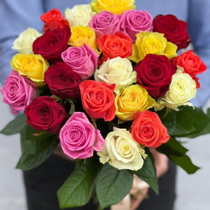 Букет из разноцветных роз - купить с доставкой в Ульяновске